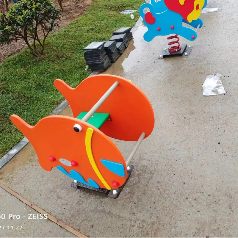 Cavalo de Balanço Duplo para E - Kids Outdoor Music avaliação e preço